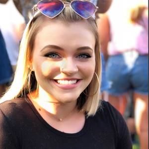 Meet your Posher, Savanna